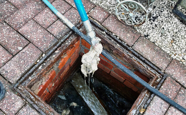 https://blockeddrainswatermansbay.com.au/uploads/2025/07/blocked-drains-598620.jpg