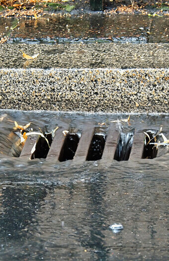 https://blockeddrainswatermansbay.com.au/uploads/2025/07/stormwater-drains-20865.jpg